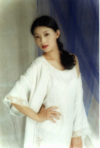 s717b2.jpg (23488 bytes)