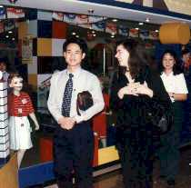 vn3b.jpg (8503 bytes)